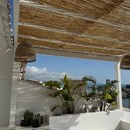La Terrazza Sul Faro * Porto Empedocle