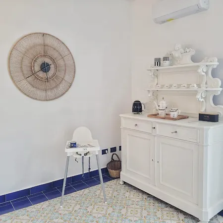 Apartman La Terrazza Sul Faro *