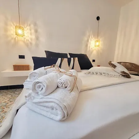 La Terrazza Sul Faro Apartman Porto Empedocle